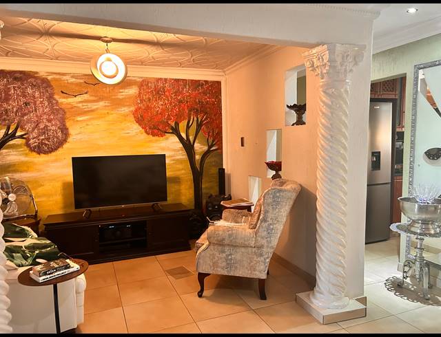 3 BEDROOM HOUSE FOR SALE IN EERSTERUST